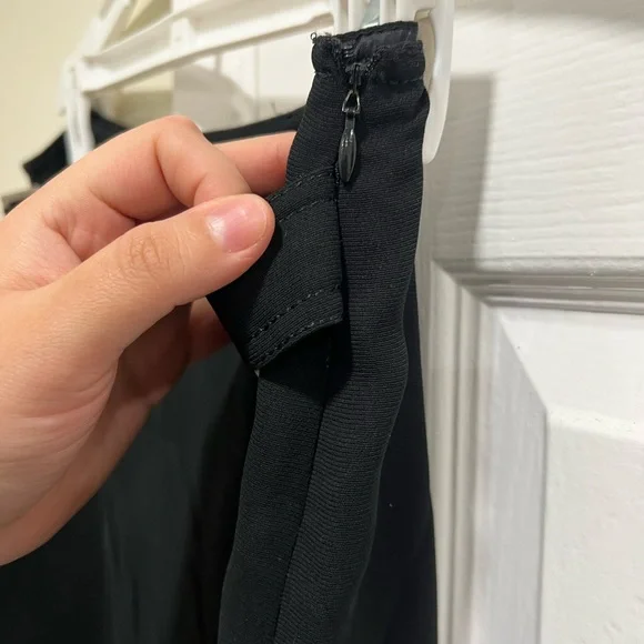 Vintage Women’s Little Black Skirt, Size 12 Grungy Rocker Y2K - Picture 4 of 9